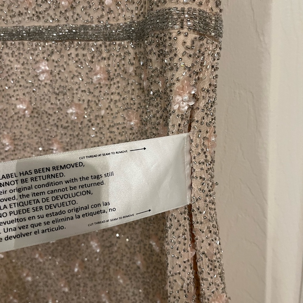 Mac Duggal size 8 pink and cream mid, very nice! - Picture 3 of 6